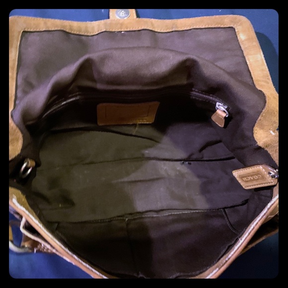 🎉SOLD🎉Coach 10144 Brown & Tan Sig. C Shoulder - Picture 8 of 8